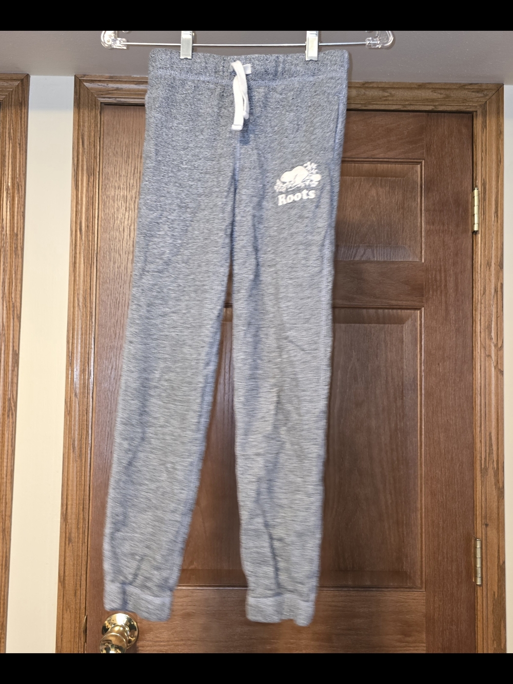 Roots Kids Gray Jogger Sweatpants Size 8 Heathered Logo Drawstring GUC